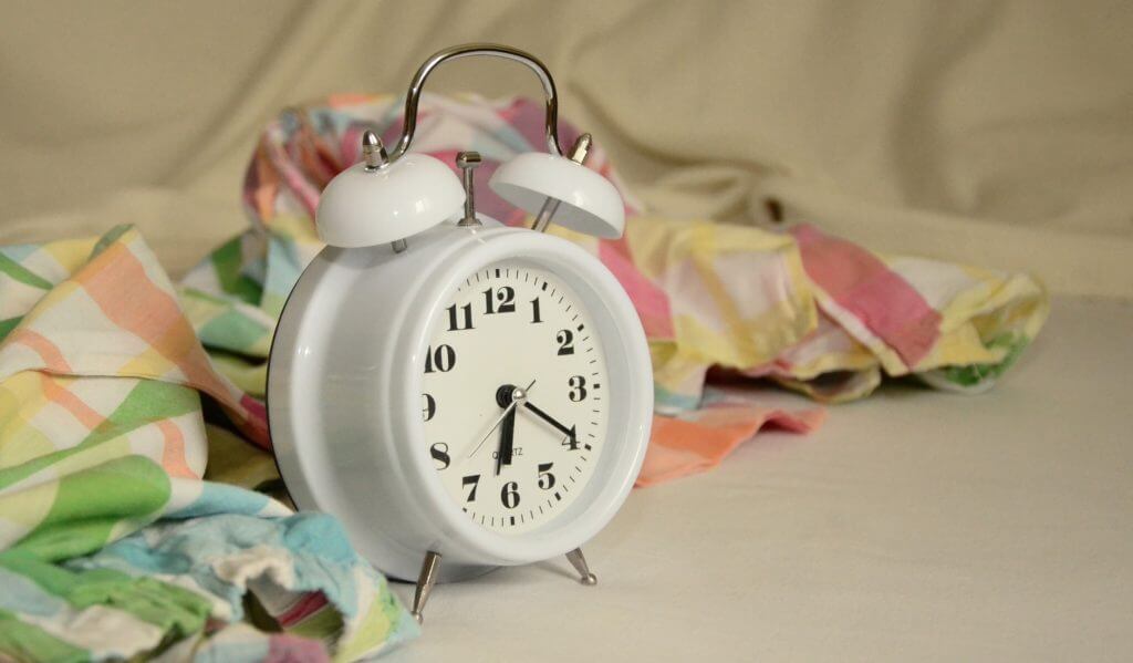 alarm-clock-1191561_1920-1024x599 alarm-clock-1191561_1920-1024x599