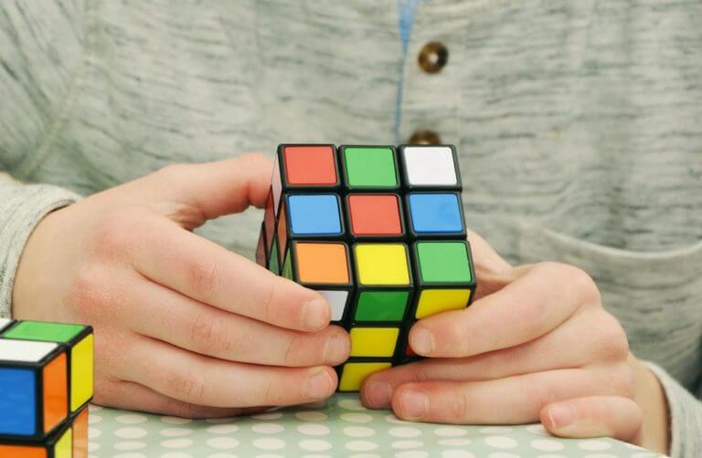 magic-cube-1976725_1280-1-768x502